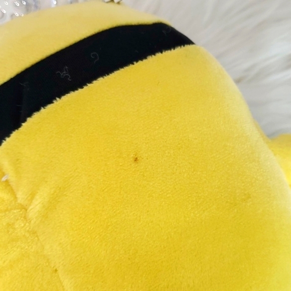 Build-a-Bear Princess Minion Illumination Entertainment Stuffed Plush Animal Toy - Picture 17 of 17